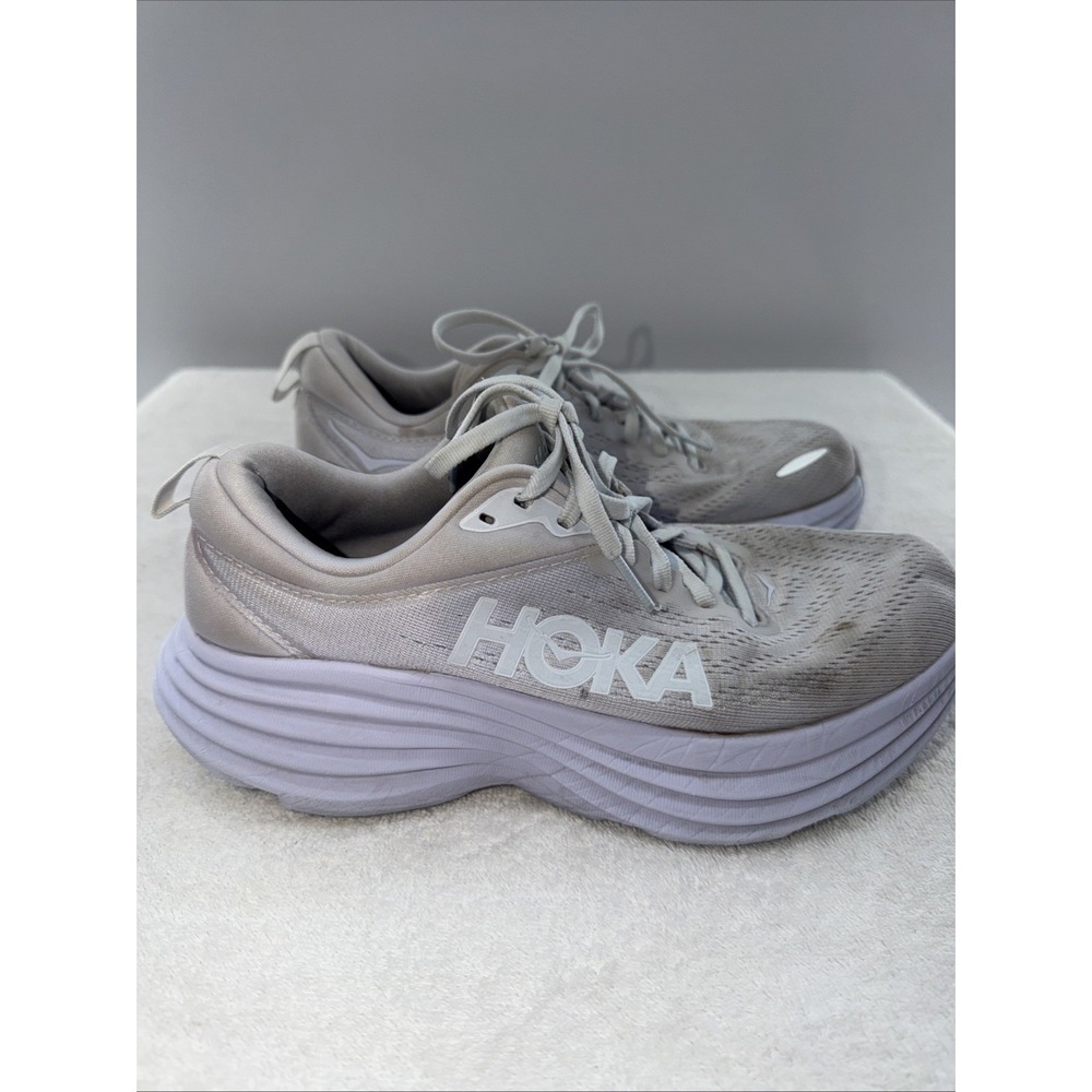 Hoka One One Bondi 8 Womens 7 B Shoe 1127952WWH Triple White Run Train EU 48 2/3